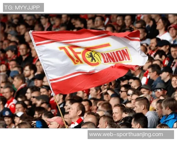 博尼精彩表现助球队获胜赛后开心分享贡献感受