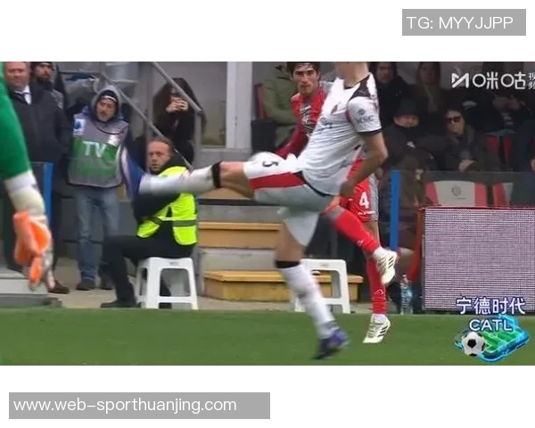 迈尼昂对点球争议发表看法巴尔泰萨吉应如何应对近在咫尺的球 迈尼昂对点球争议发表看法巴尔泰萨吉应如何应对近在咫尺的球